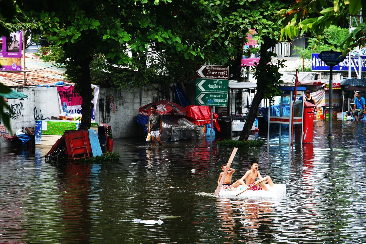 flood, boys, rowing