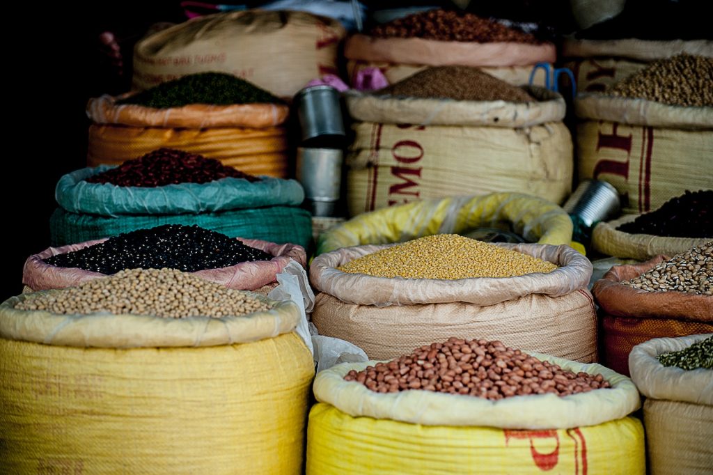 HWWI-Commodity Price Index Declines: Energy Prices Lead the Downturn